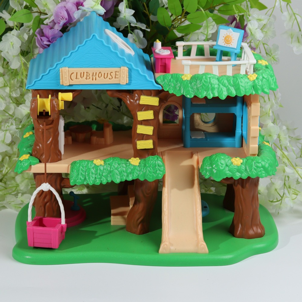 Lakeshore Learning Clubhouse Treehouse Playset with Slide and Lift Toy